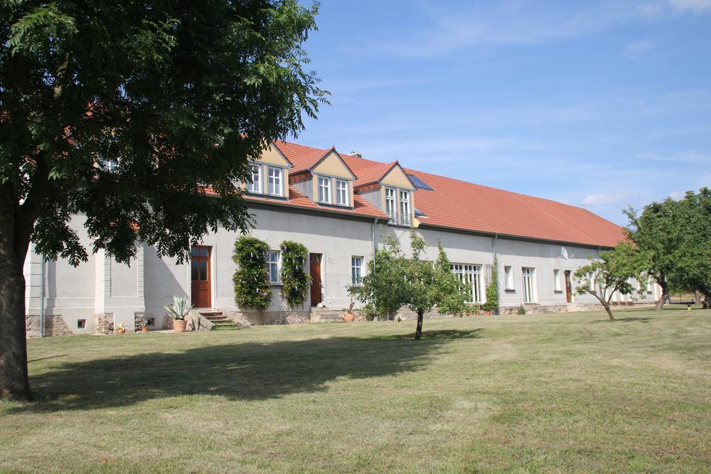 Gutshof Sagritz Hotel Golßen Buitenkant foto