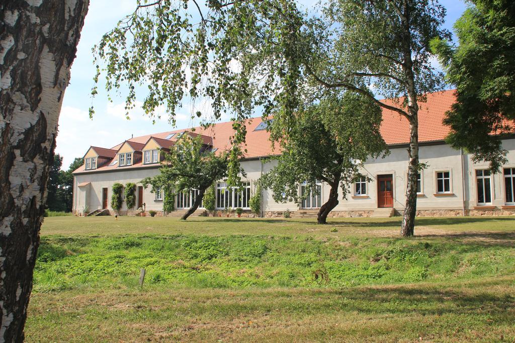 Gutshof Sagritz Hotel Golßen Buitenkant foto