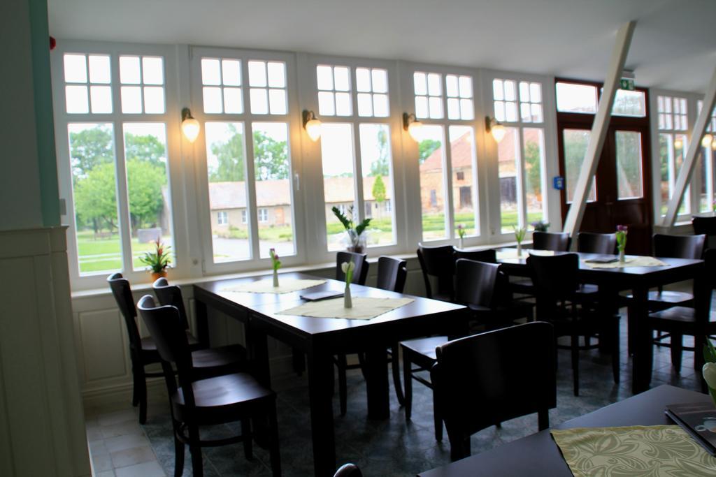Gutshof Sagritz Hotel Golßen Buitenkant foto